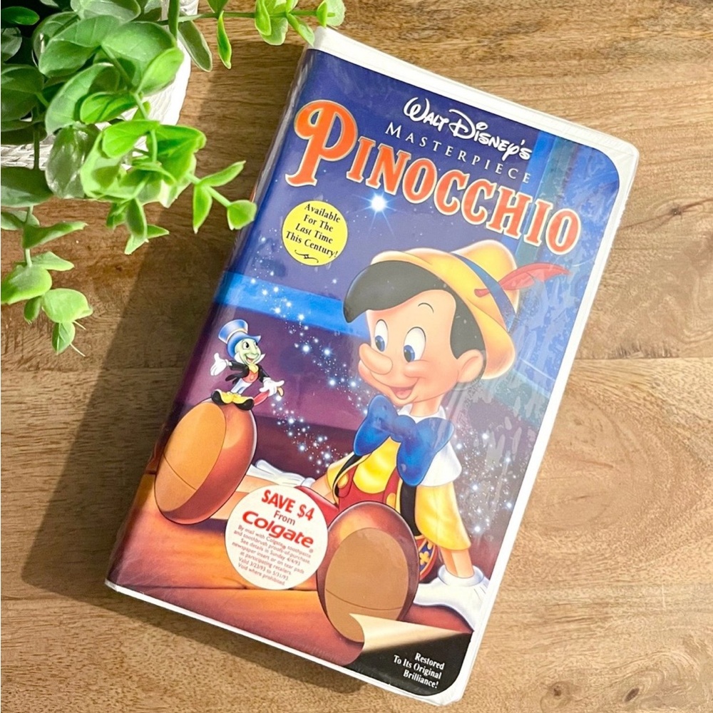 Walt Disney Masterpiece Pinocchio
SEALED NWT- VHS Tape Vintage 90s Media